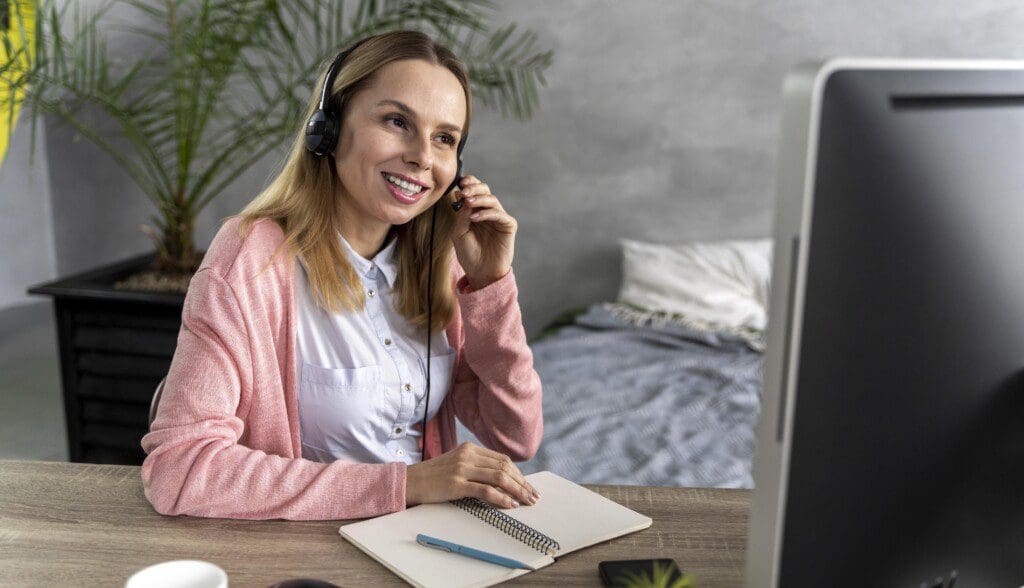 Outsource employee service with happy Solvers